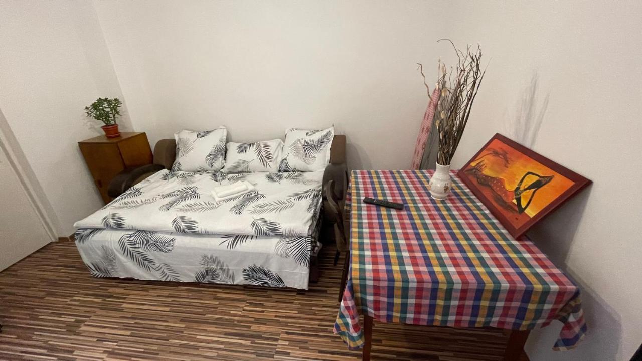 Apartament In Centrul Brasovului Exterior foto