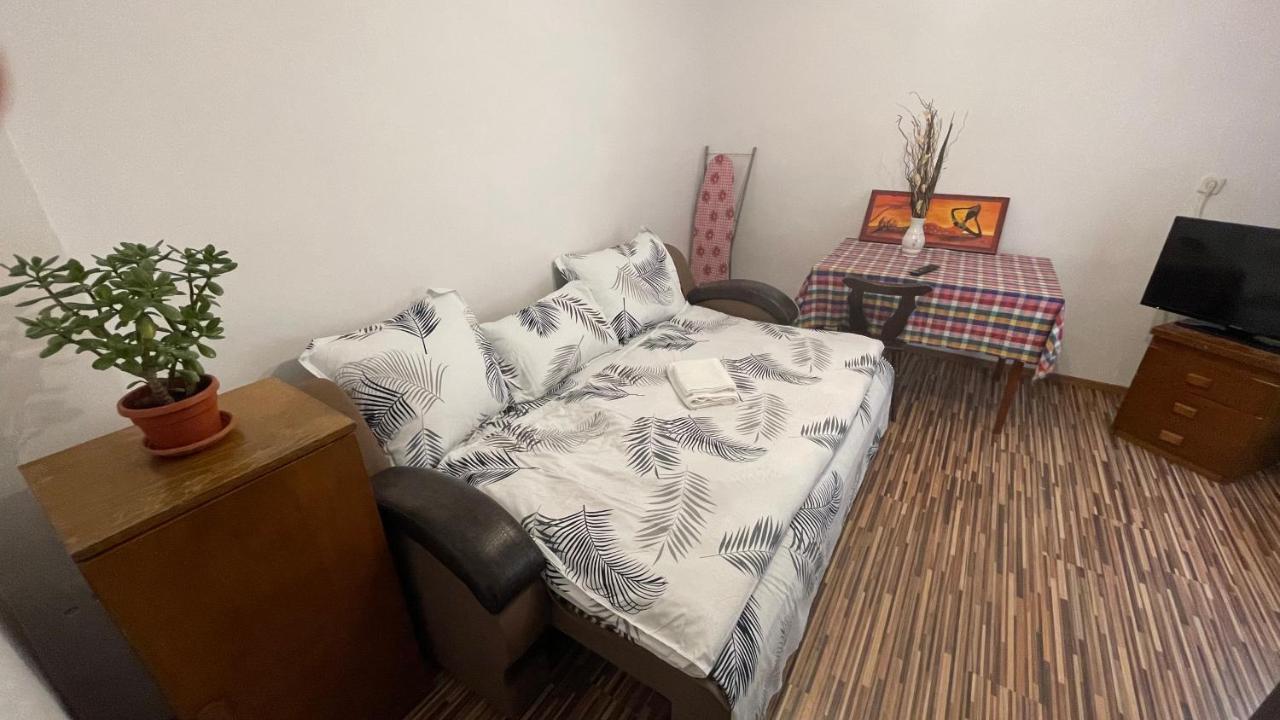 Apartament In Centrul Brasovului Exterior foto